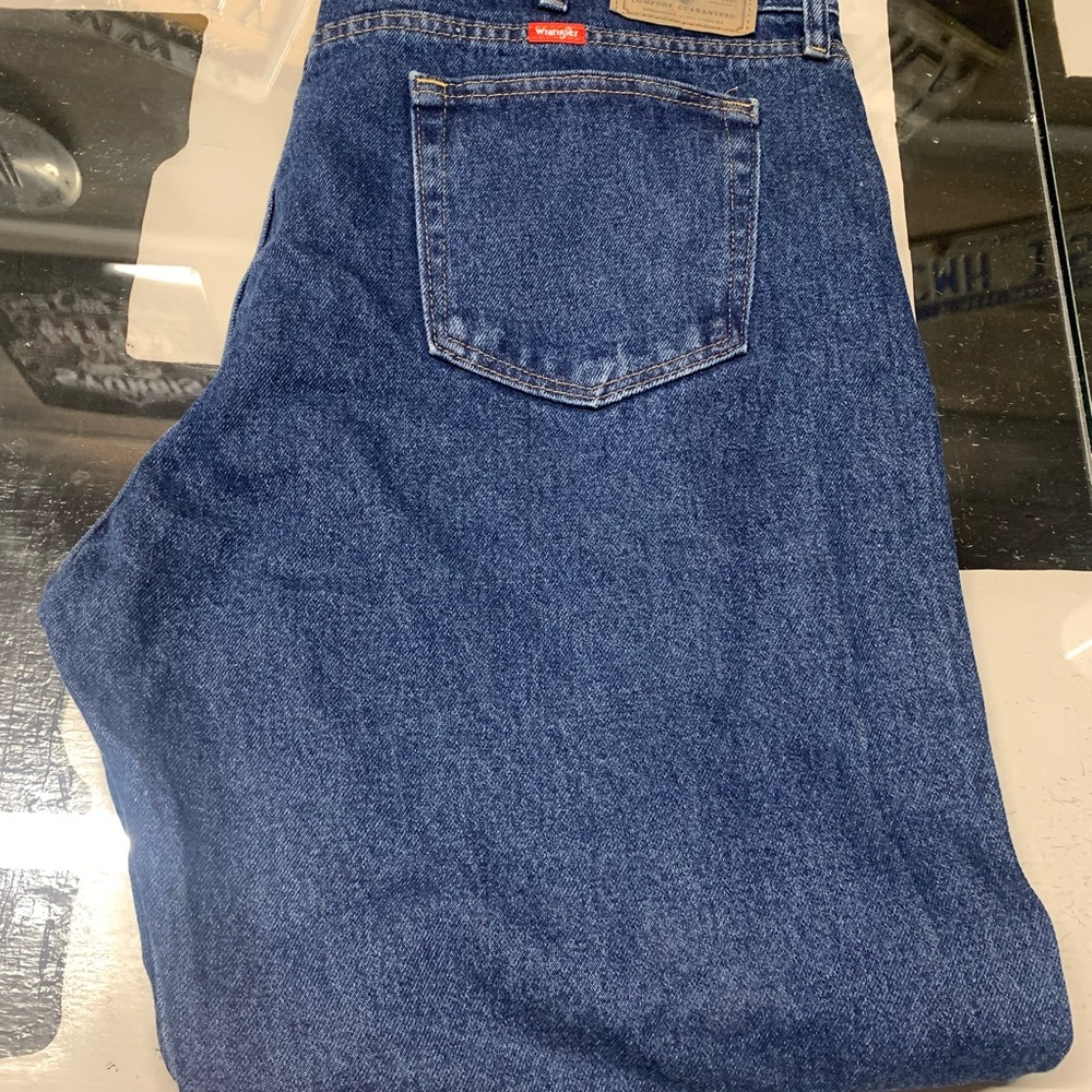 Wrangler mens jeans 40x32